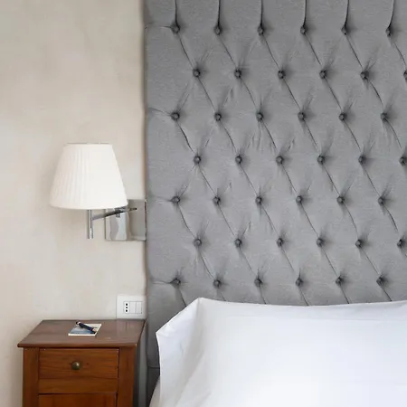 فندق Ristorante Il Verbano