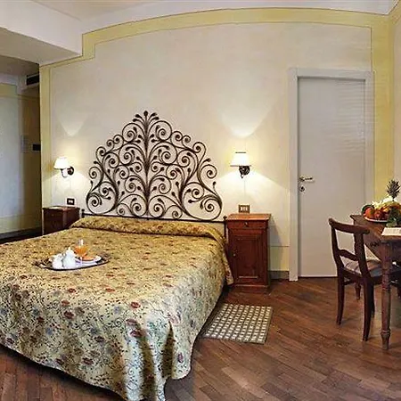 فندق Ristorante Il Verbano ستريزا