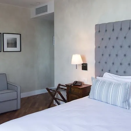 فندق Ristorante Il Verbano 3*