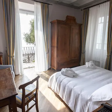 Готель Ristorante Il Verbano Стреза