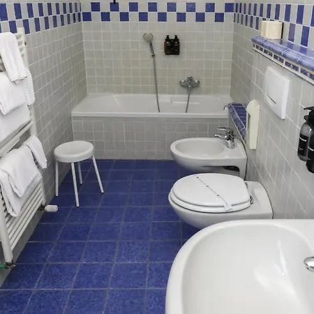 Ristorante Il Verbano Готель Стреза